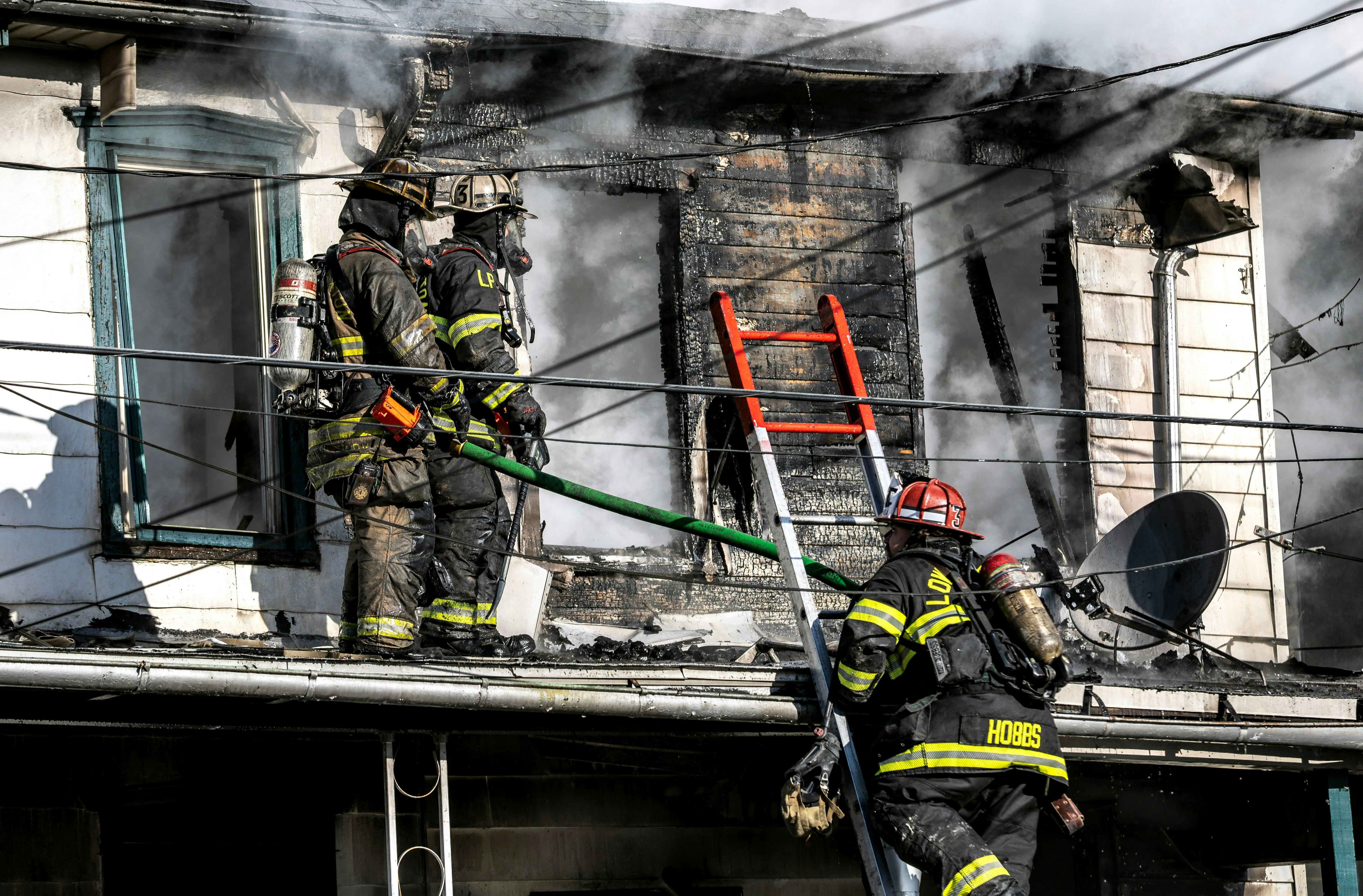 67b5d74d7ca51fe80b4d43d8 Swarat 1