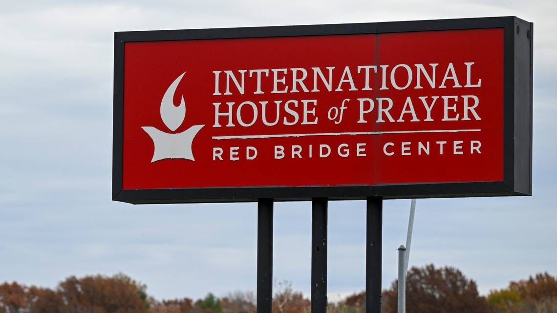 Chaplains associated with the Internationa House of Prayer are no longer serving Grandview firefighters or police officers.