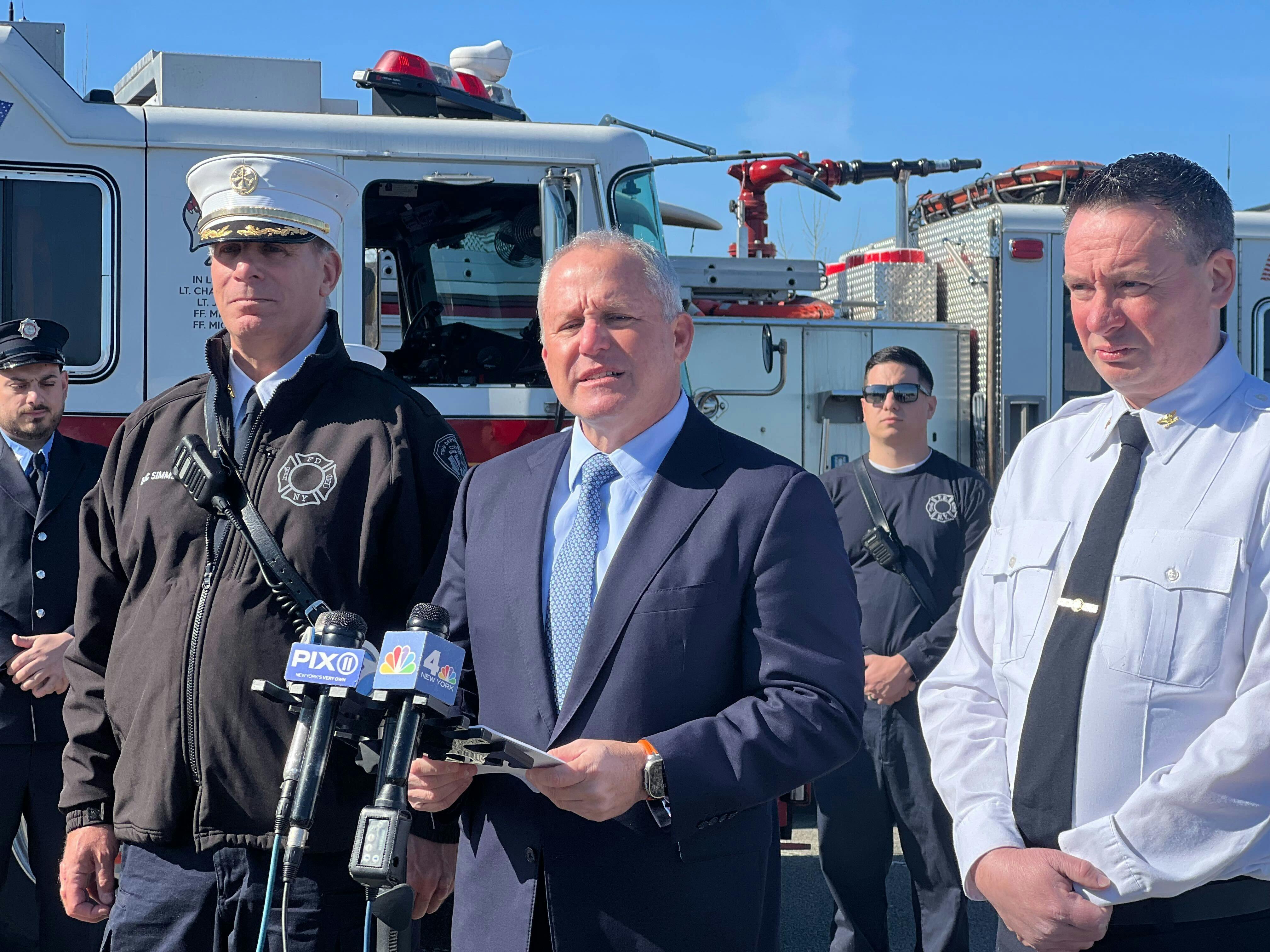FDNY Commissioner Robert Tucker said &ldquo;This call is a great example of the amazing institutional knowledge that our fire-alarm dispatchers and fire companies have,&rdquo;