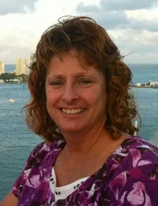 Warrens firefighter Lori Boelkes died two weeks after suffering a stroke following a response to an emergency call.