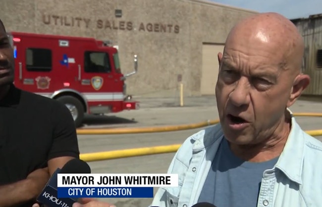 Non-W0rking Hydrants Found at Houston Warehouse Fire