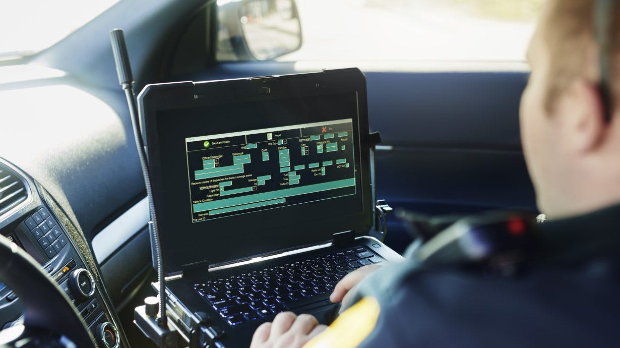 6814e44c60e319212cbfe7bb Cruiserpc1230x690