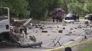 Box Truck Blast Leaves One Hurt, Houses Damaged in Addison, IL | Firehouse