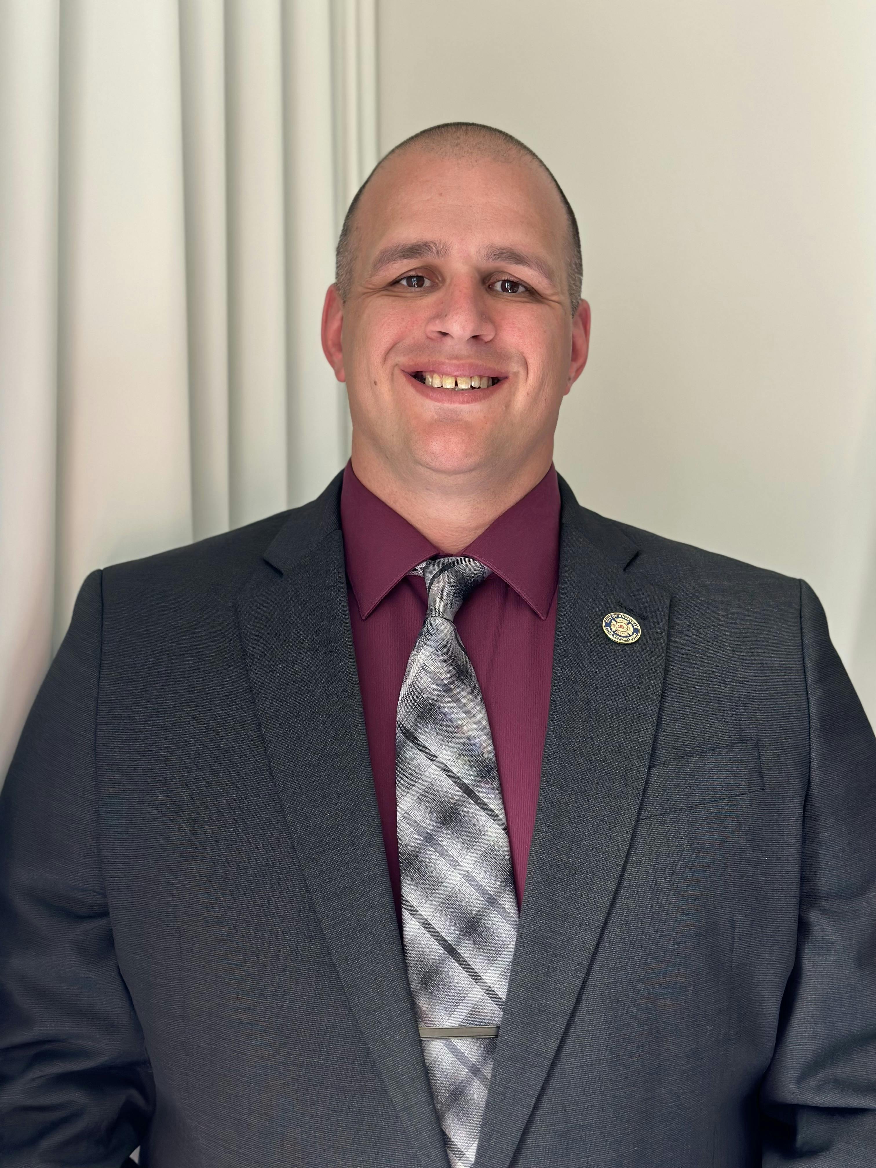 volunteer fire department officer preparation Justin Bailey