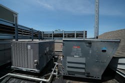 A dedicated outdoor air system (DOAS), shown on the left, offers multiple thermostats, enabling precise control of individual spaces. The system enhances energy efficiency and minimizes unnecessary energy consumption. A dedicated outdoor air system (DOAS), shown on the left, offers multiple thermostats, enabling precise control of individual spaces. The system enhances energy efficiency and minimizes unnecessary energy consumption.