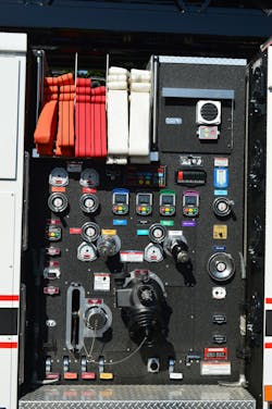 The pump panel of the HFD’s Quint 3-8-13 was designed for efficiency and safety, using a combination of hand-crank and electric valves. Note the layout of the three crosslay hosebeds and the manually operated intake valve on the steamer inlet. The pump panel of the HFD’s Quint 3-8-13 was designed for efficiency and safety, using a combination of hand-crank and electric valves. Note the layout of the three crosslay hosebeds and the manually operated intake valve on the steamer inlet.