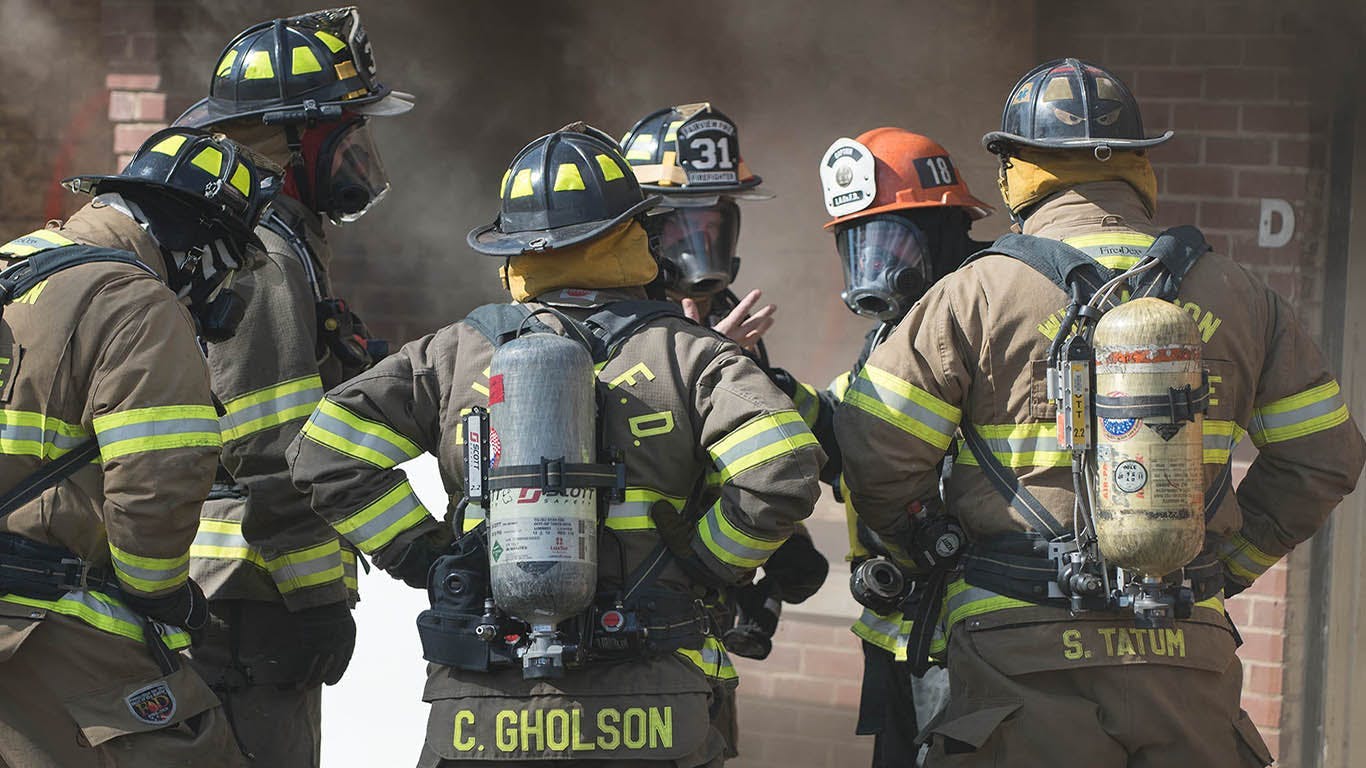 100625_fh_vector_webinar_hero_image