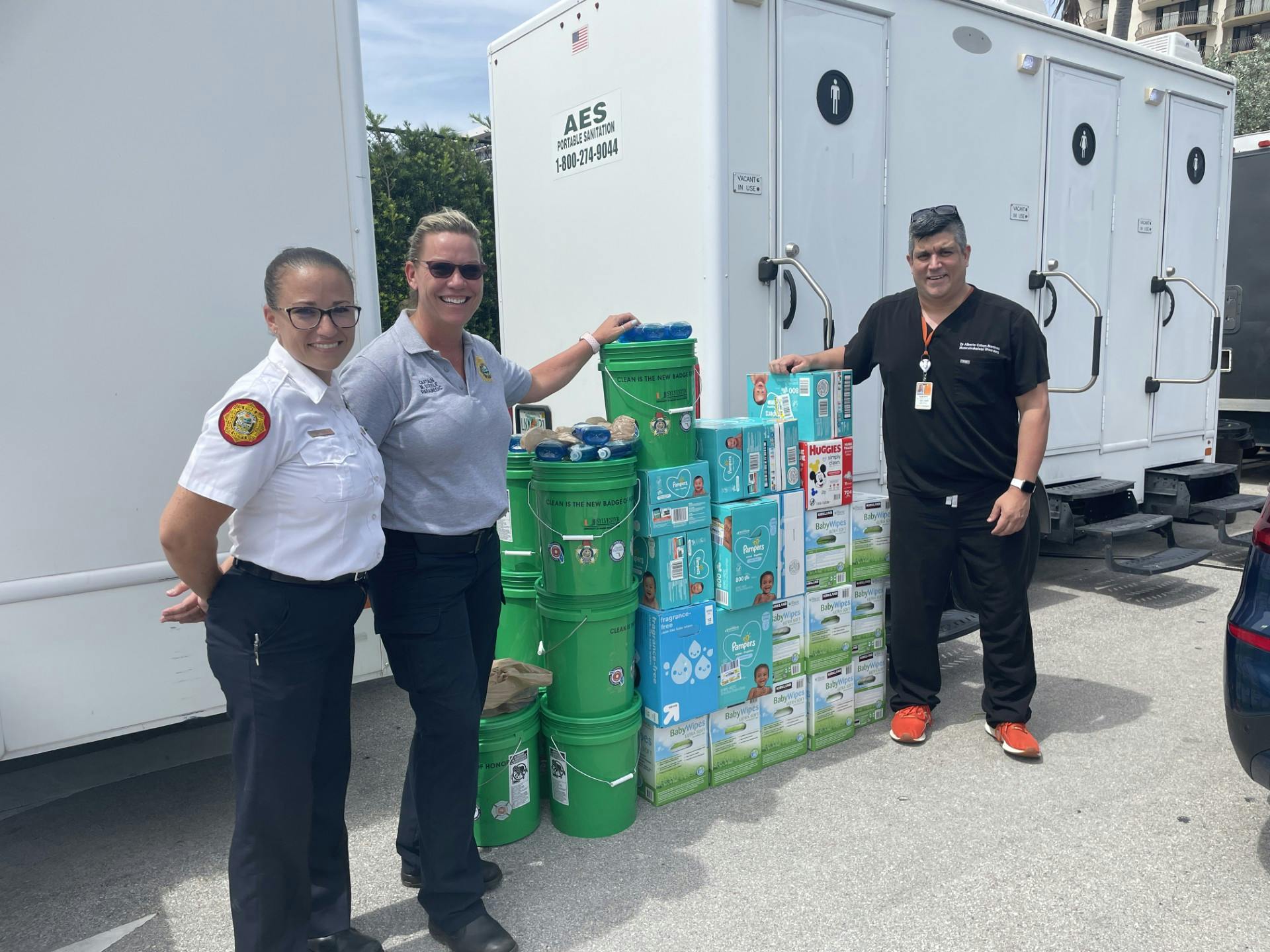 A survey of Florida firefighters revealed that 91.1 percent of respondents adopted the use of the so-called Green Bucket as part of preliminary exposure reduction (PER).