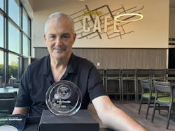 David Dunville supports other amputees through the Amputee Coalition. David Dunville supports other amputees through the Amputee Coalition.