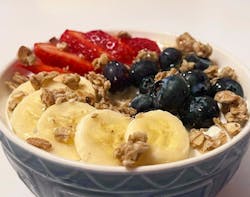 An example of a healthful breakfast is low-sugar yogurt, fresh fruit, granola and a drizzle of honey. An example of a healthful breakfast is low-sugar yogurt, fresh fruit, granola and a drizzle of honey.
