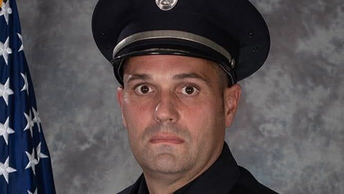 Strong fire department leaders are visible, honest and accountable, thus aiding their organization&rsquo;s success at recruiting and retaining members.