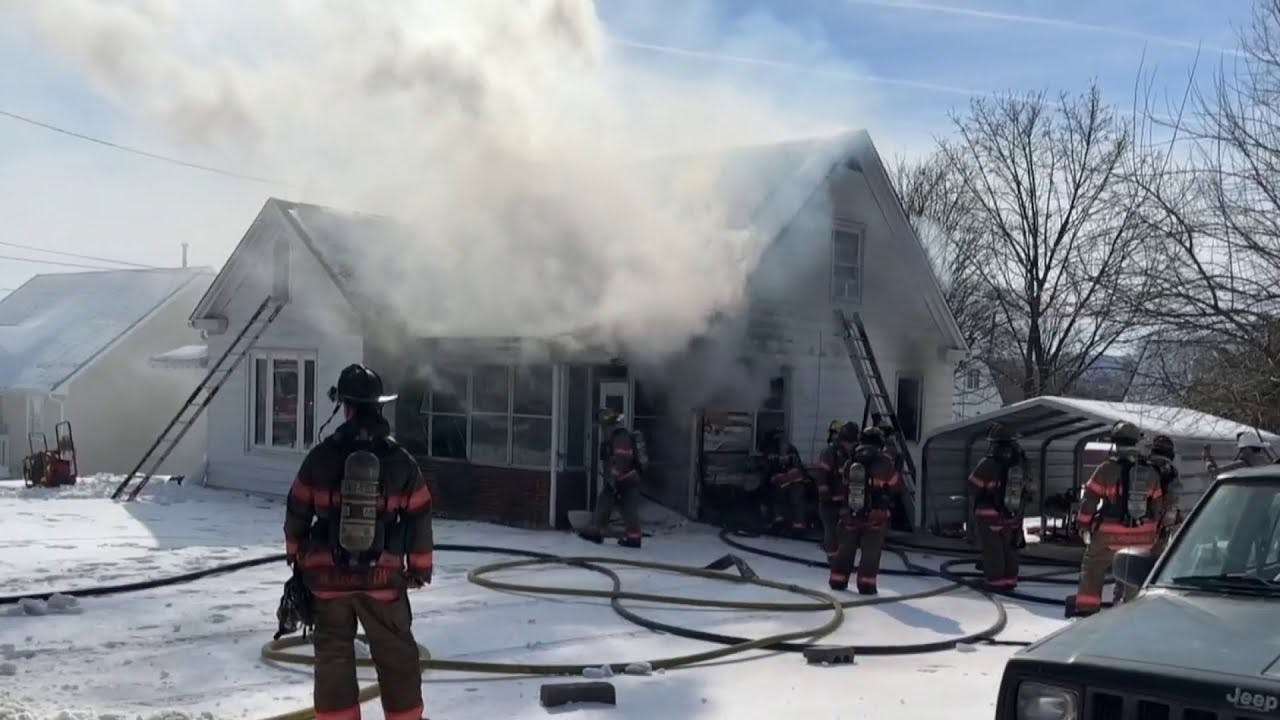 4 firefighters injured while responding to Roanoke house fire, one in critical condition