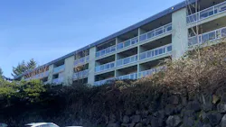 On a large commercial building, the truck officer’s ventilation 360 size-up might be accomplished best from the roof. On a large commercial building, the truck officer’s ventilation 360 size-up might be accomplished best from the roof.