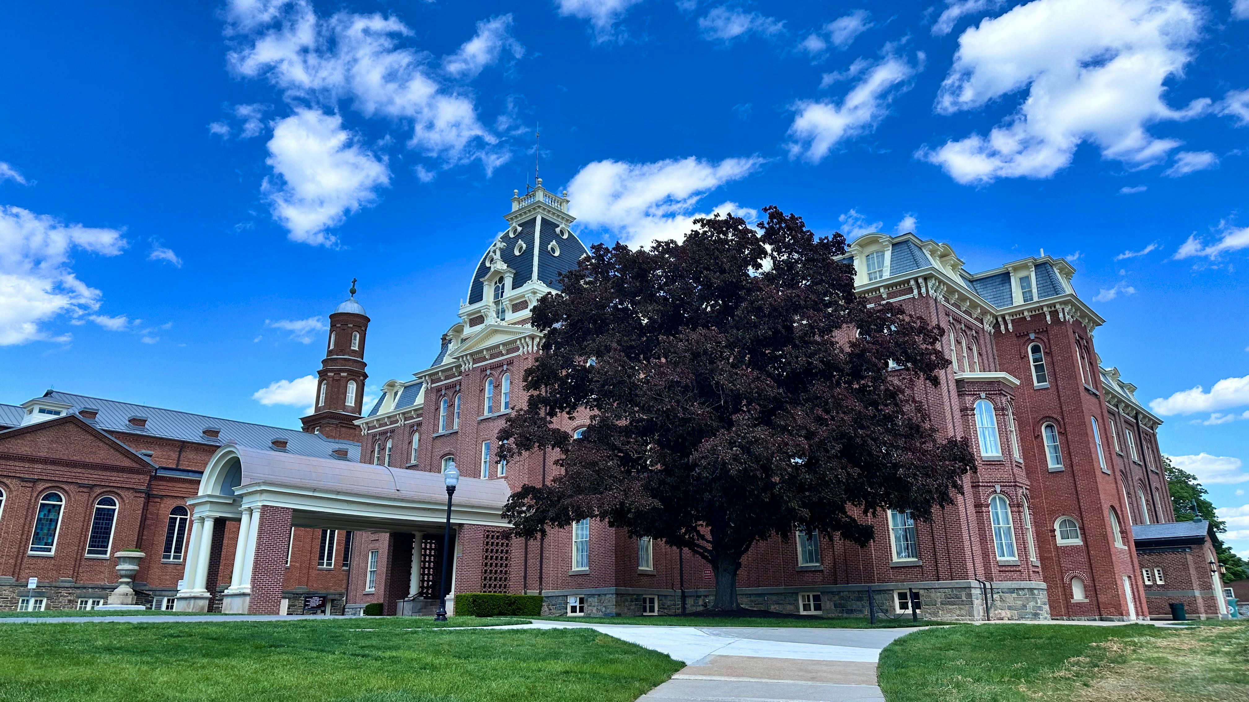 With the National Fire Academy reopened, there are immediate openings for eight classes beginning May 24.