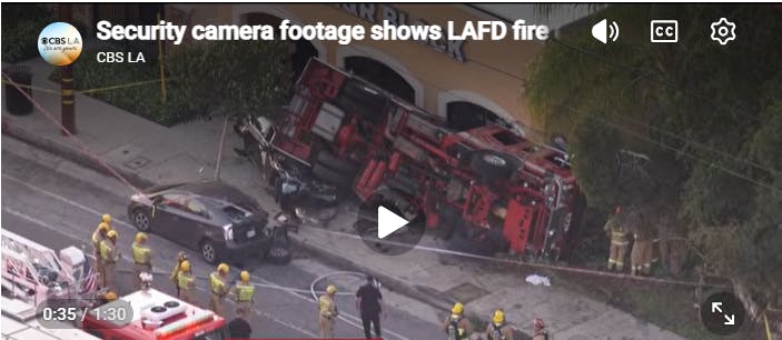 Los Angeles Pumper Rolls while Responding to Incident