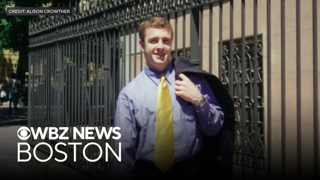 &lsquo;The Man in the Red Bandana&rsquo; to Receive Presidential Medal of Freedom for 9/11 Bravery