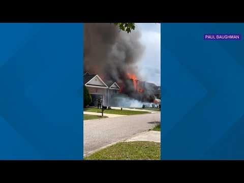 Two-alarm fire tears through Northeast Columbia homes, displacing 5 people and 4 dogs
