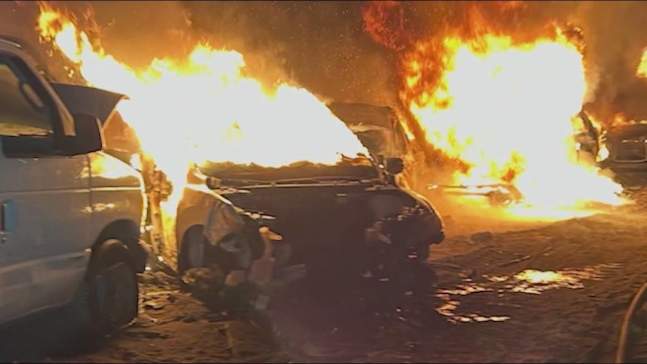 Around 100 cars burned in Modesto auto wrecking yard