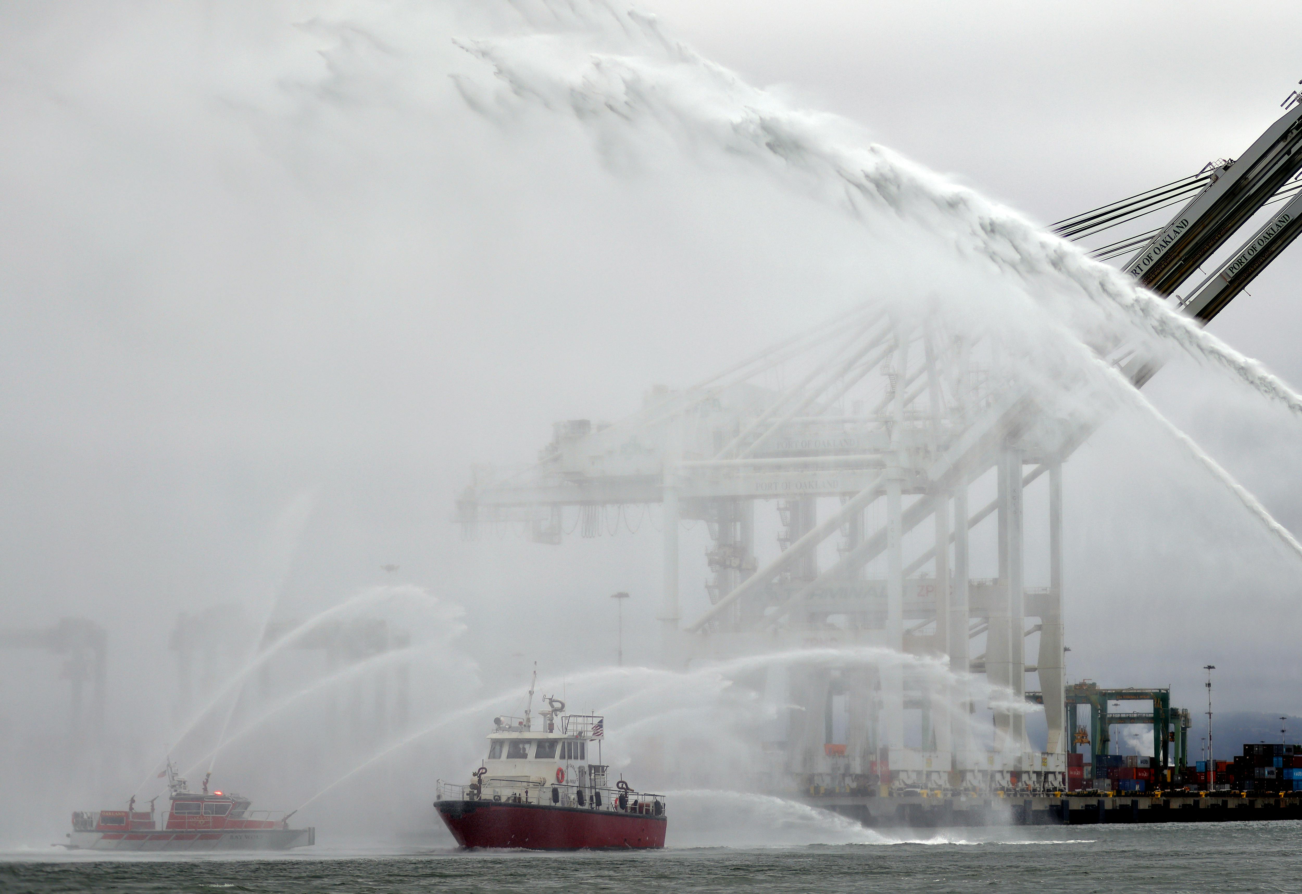 Oakland Fire Department's boat &ldquo;Sea Wolf&rdquo; was given a water salute as sailed into retirement from public service.