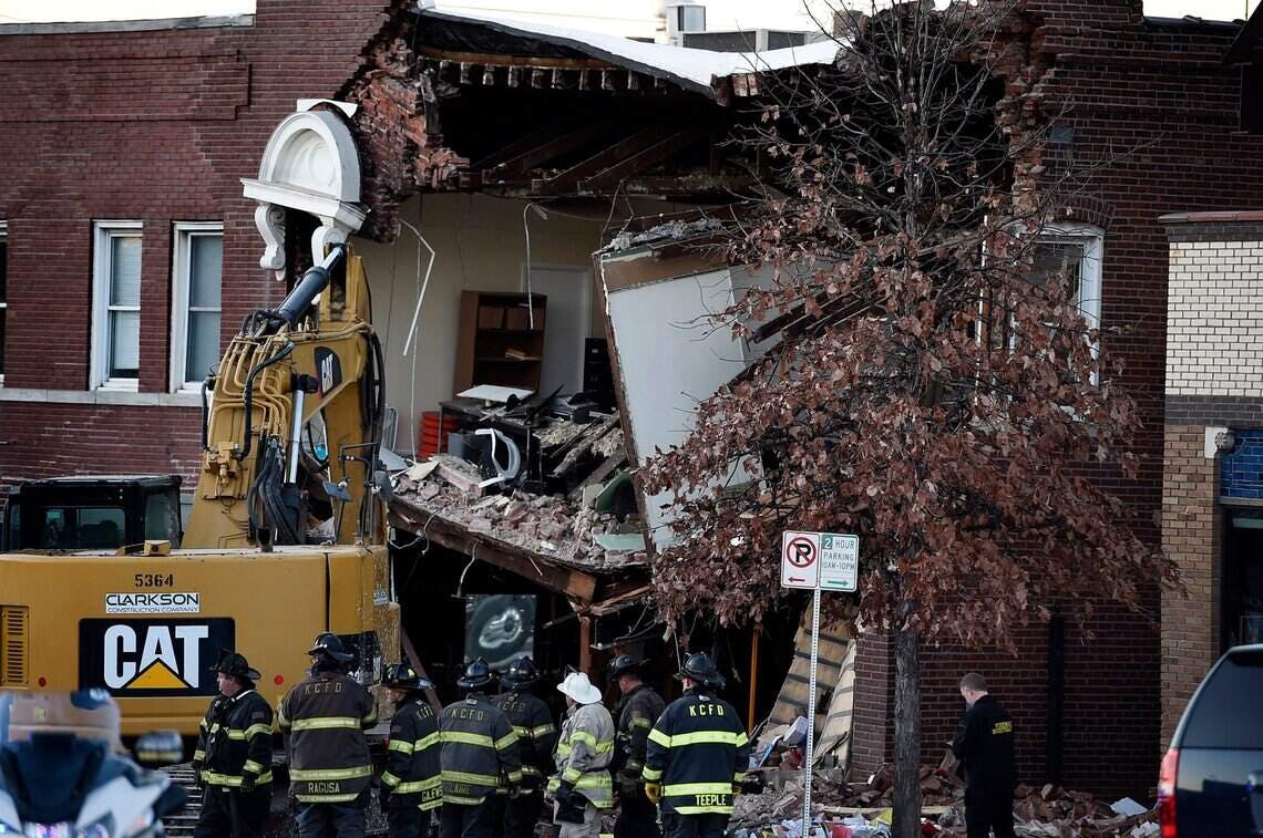 Three people were killed in an apparatus crash in Kansas City, MO.