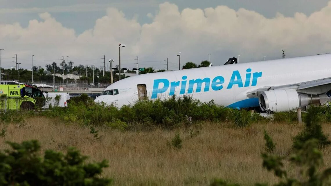 5 Dead As Cargo Plane Leaves Runway At Miami Airport Crashes Into Cars