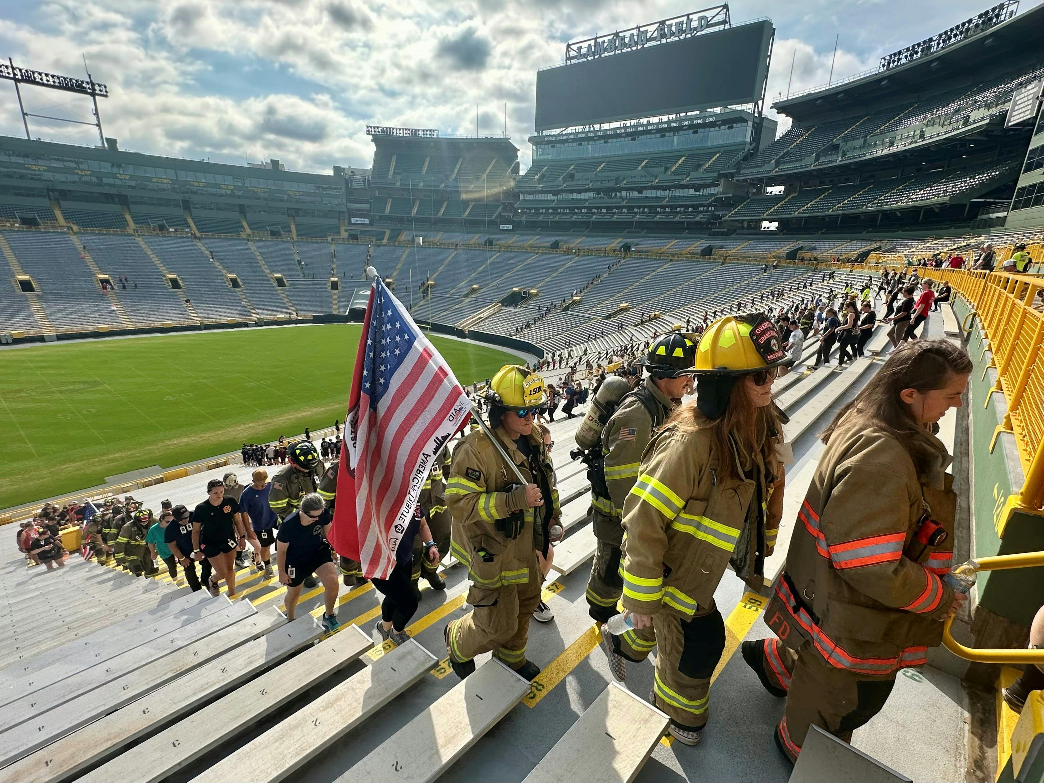 Record-Breaking 2,100 Climb Lambeau Field to Honor Fallen 9/11 Firefighters