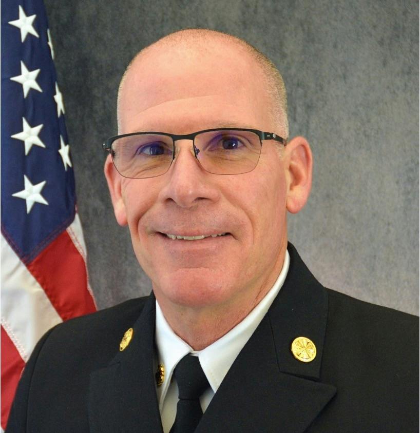 Tim Sendelbach has been named fire chief of Milwaukee Metro Fire Rescue.