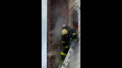 Fire Forces FDNY Firefighters to Bail out of Window
