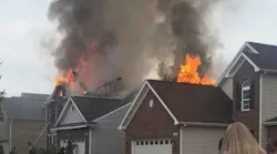 2 firefighters briefly trapped after partial roof collapse in south Charlotte house fire | WSOC-TV